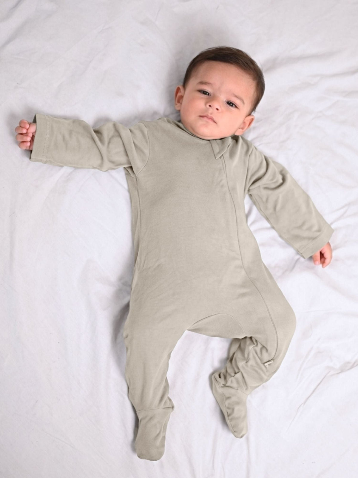 bamboo footed sleepsuit - string
