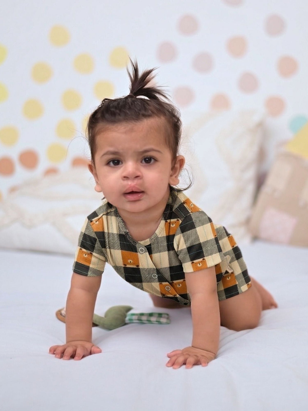 short sleeve bamboo knit romper with snap buttons - blackchecks