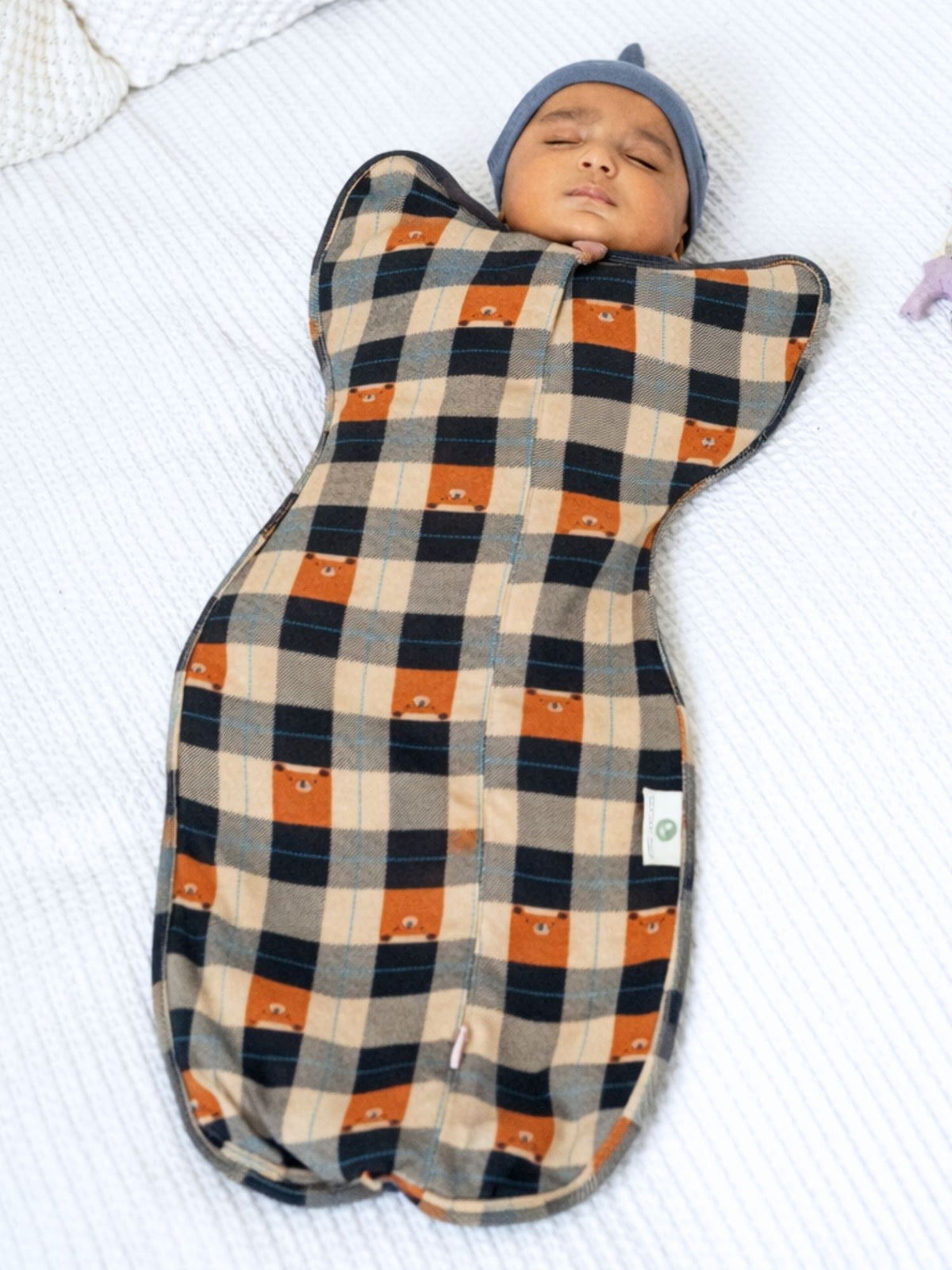 bamboo UPZIE™ swaddle pod - midnight penguin