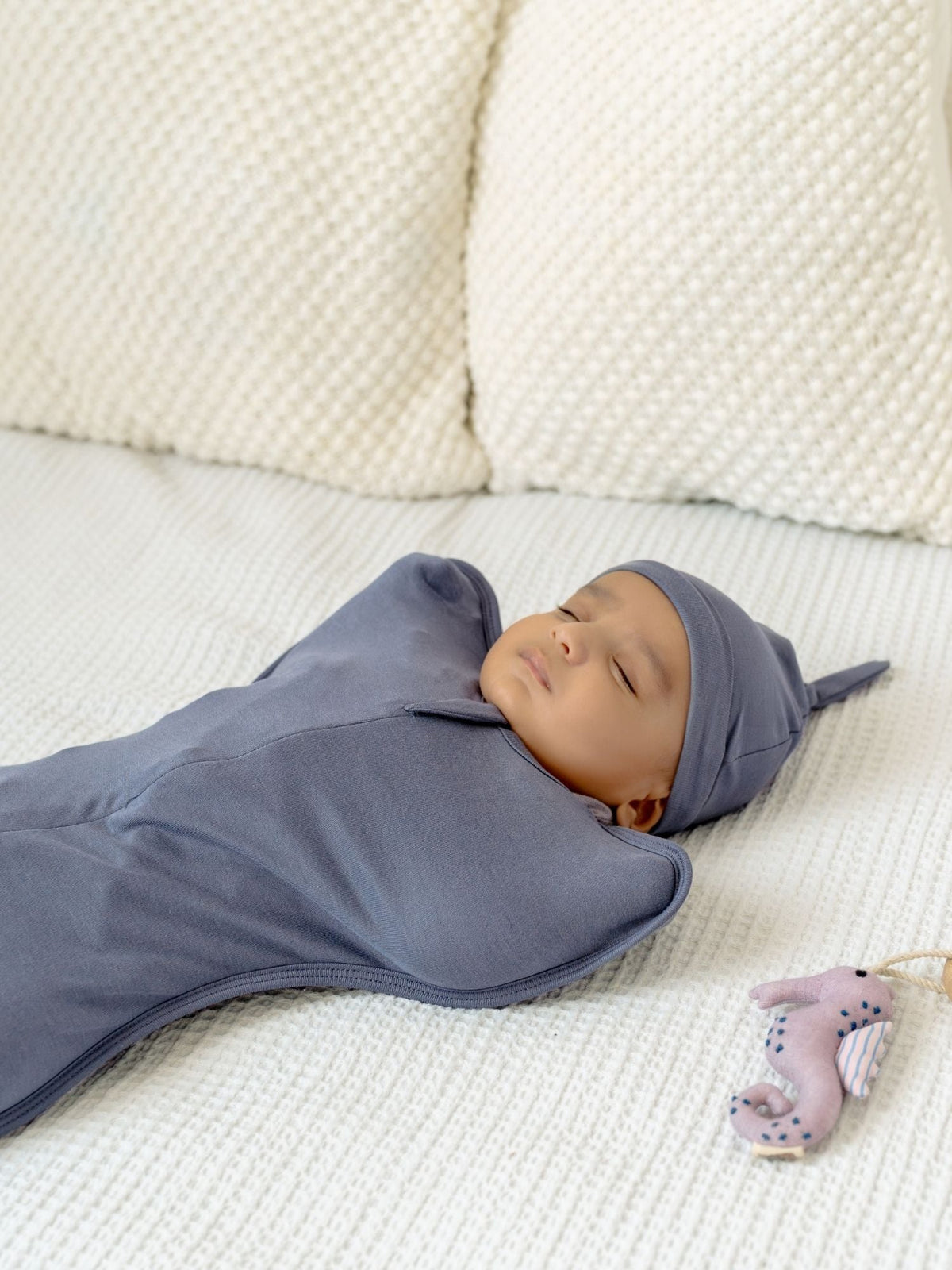 bamboo UPZIE™ swaddle pod - blue granite
